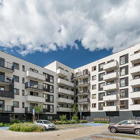 Lopuszanska 55 By Homeprime Варшава Екстер'єр фото
